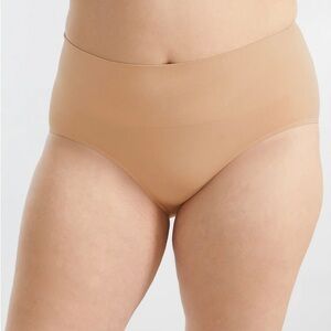 NWT! The Smoothing Seamless Brief by BARE in Hazel, Sz XL